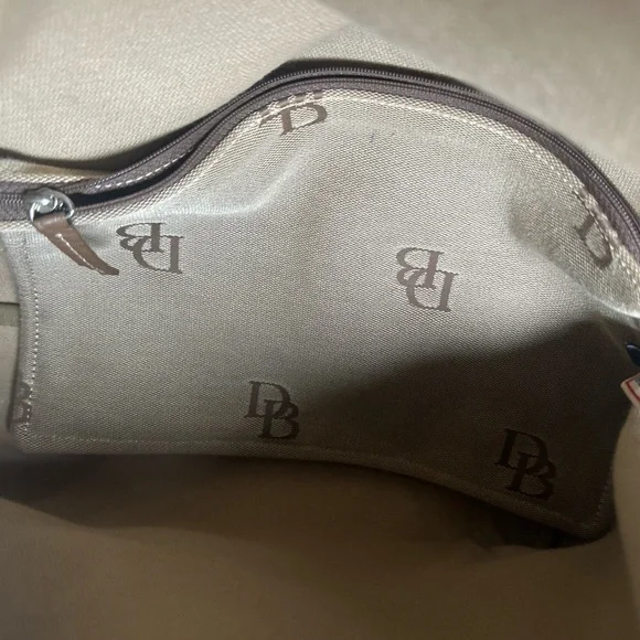 Dooney & Bourke Tan Canvas Brown Leather Knotted Strap Hobo Shoulder Bag Purse - Picture 8 of 10